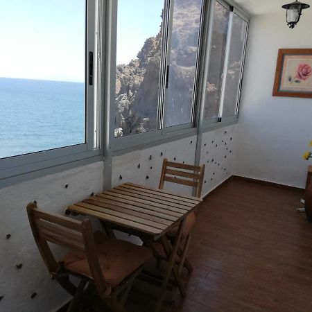 Apartment On The Beach And Ocean Sounds Fasnia Extérieur photo