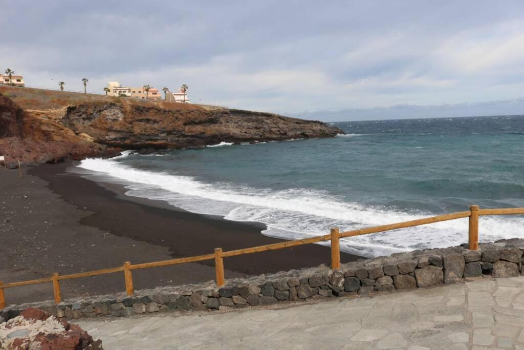 Apartment On The Beach And Ocean Sounds Fasnia Extérieur photo